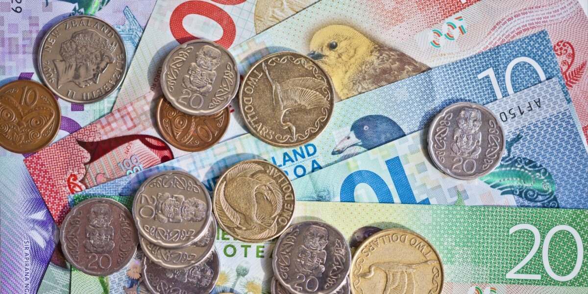 Neuseeländische Münzen und Geldscheine