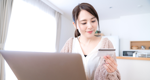 オクトパスカードにクレジットカードでチャージする方法