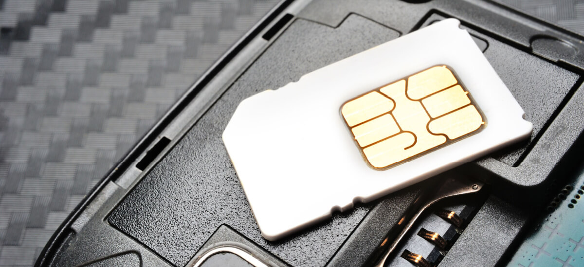 sim-card-on-phone