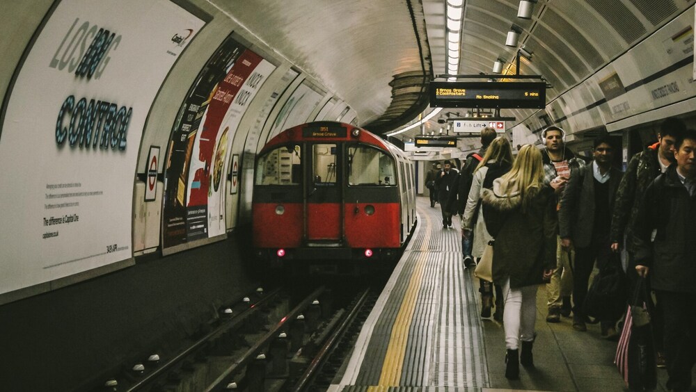 ロンドンの地下鉄の乗り方