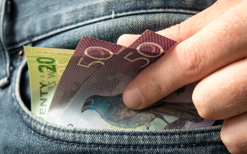 ニュージーランドではどのくらい現金が必要？