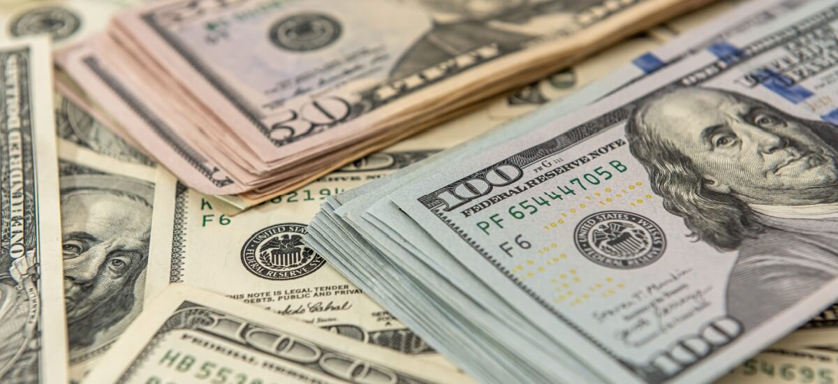 50 and 100 US dollar bills
