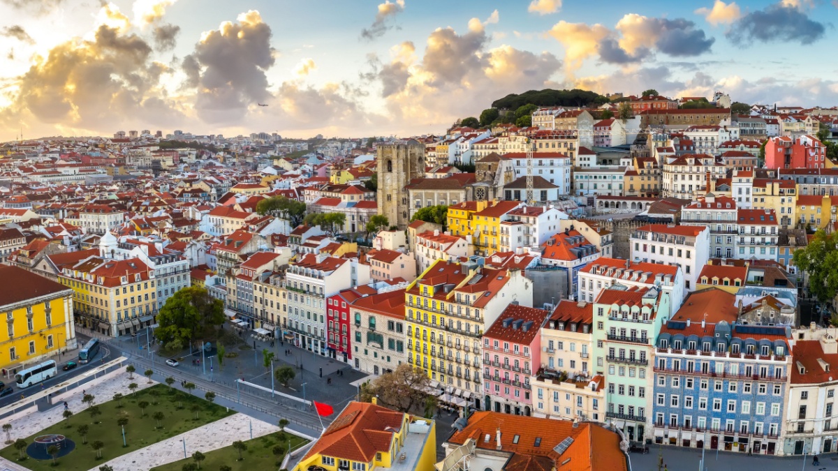 lisbon-business-cityscape