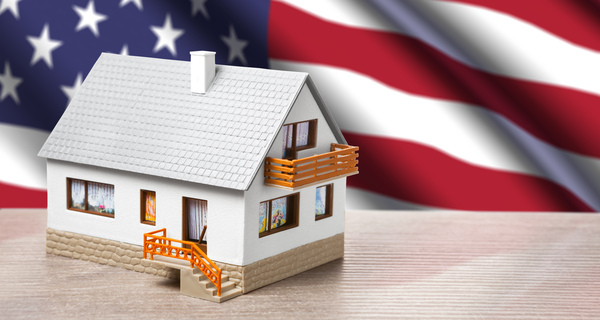 アメリカの住宅ローン、固定金利 vs 変動金利：どちらを選ぶべき？