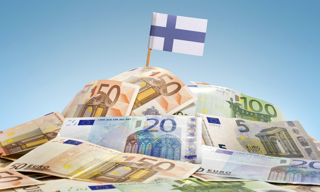 フィンランドに移住した時に費用を確認している画像