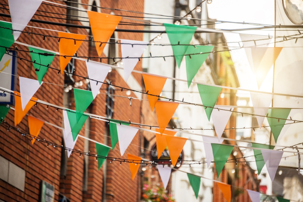 ireland-flag-street