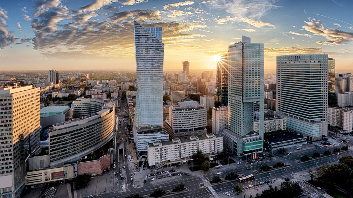 srednyaya-zarplata-v-polshe