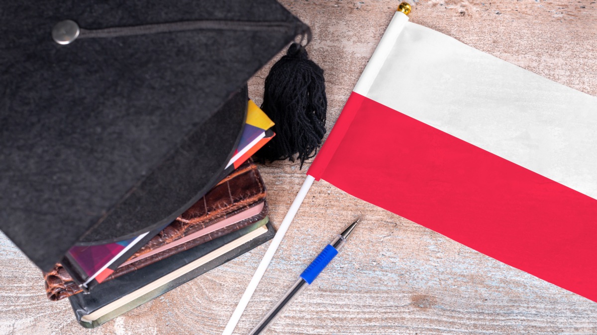 vysshee-obrazovanie-v-polshe-besplatno