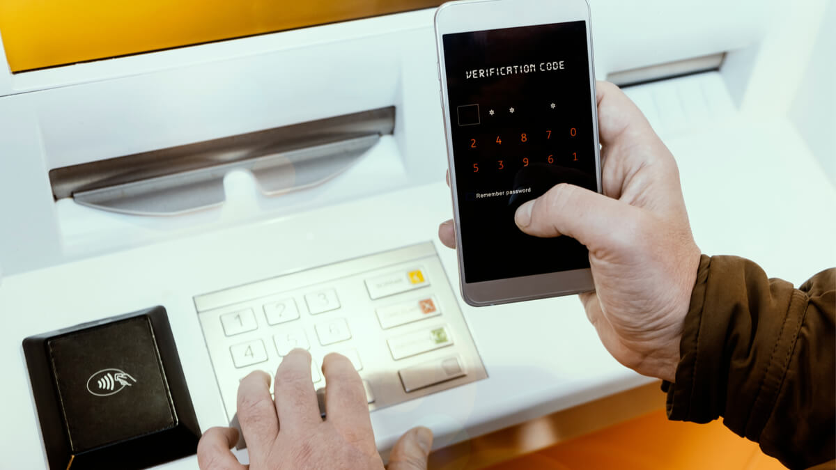 levantar dinheiro sem cartão