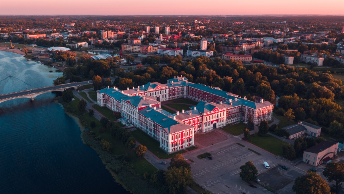 kuda-poehat-v-latvii-na-vyhodnye