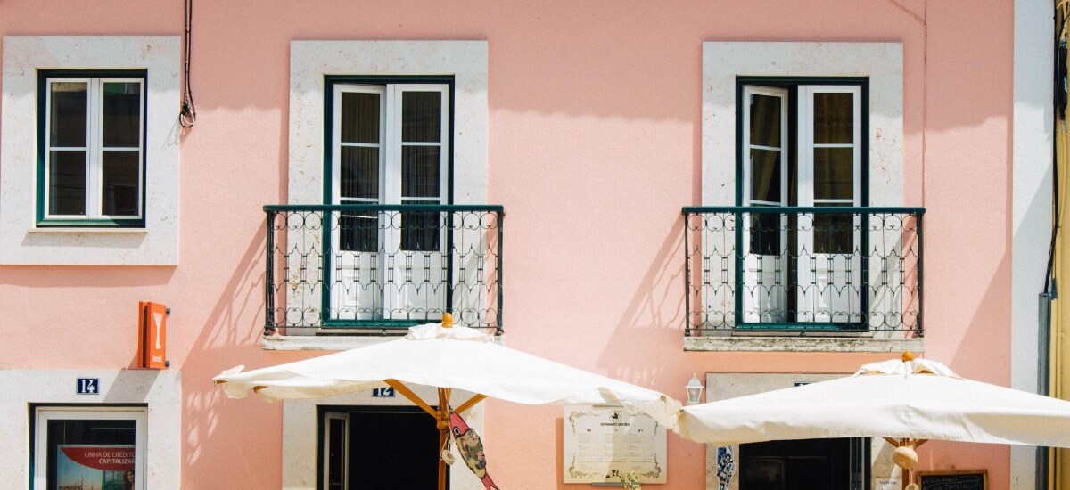 portuguese-house-windows