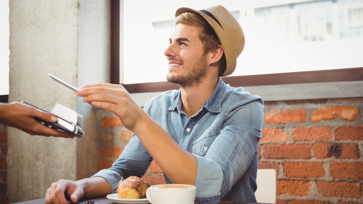 how does samsung pay work