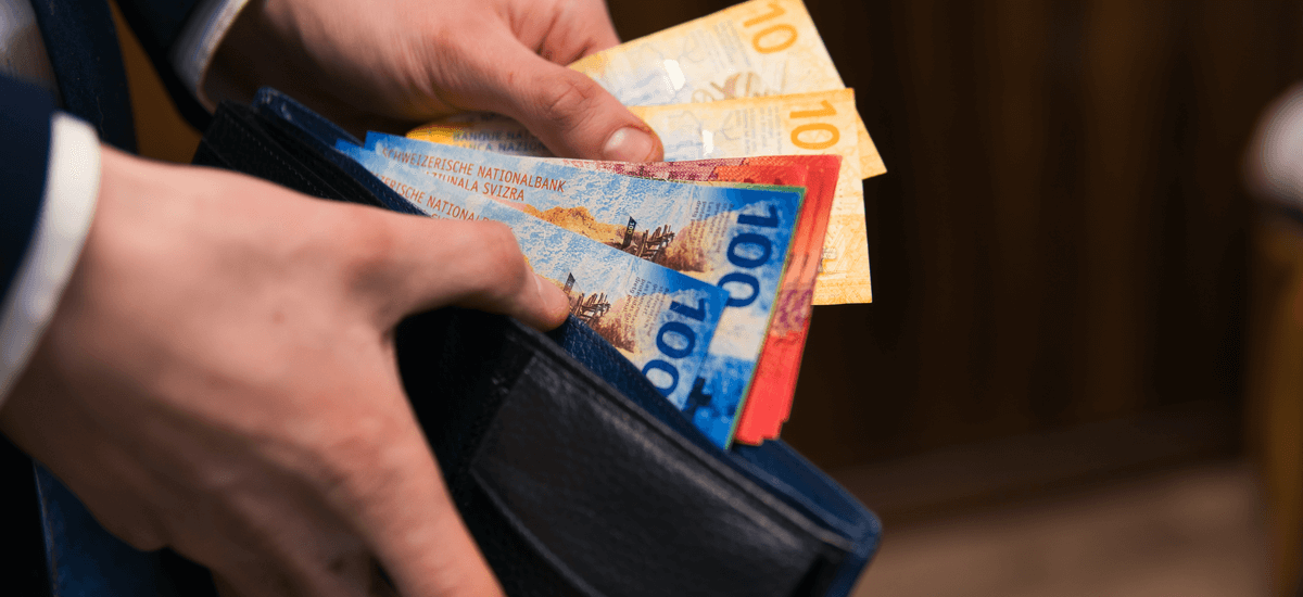 bargeld abheben in der schweiz