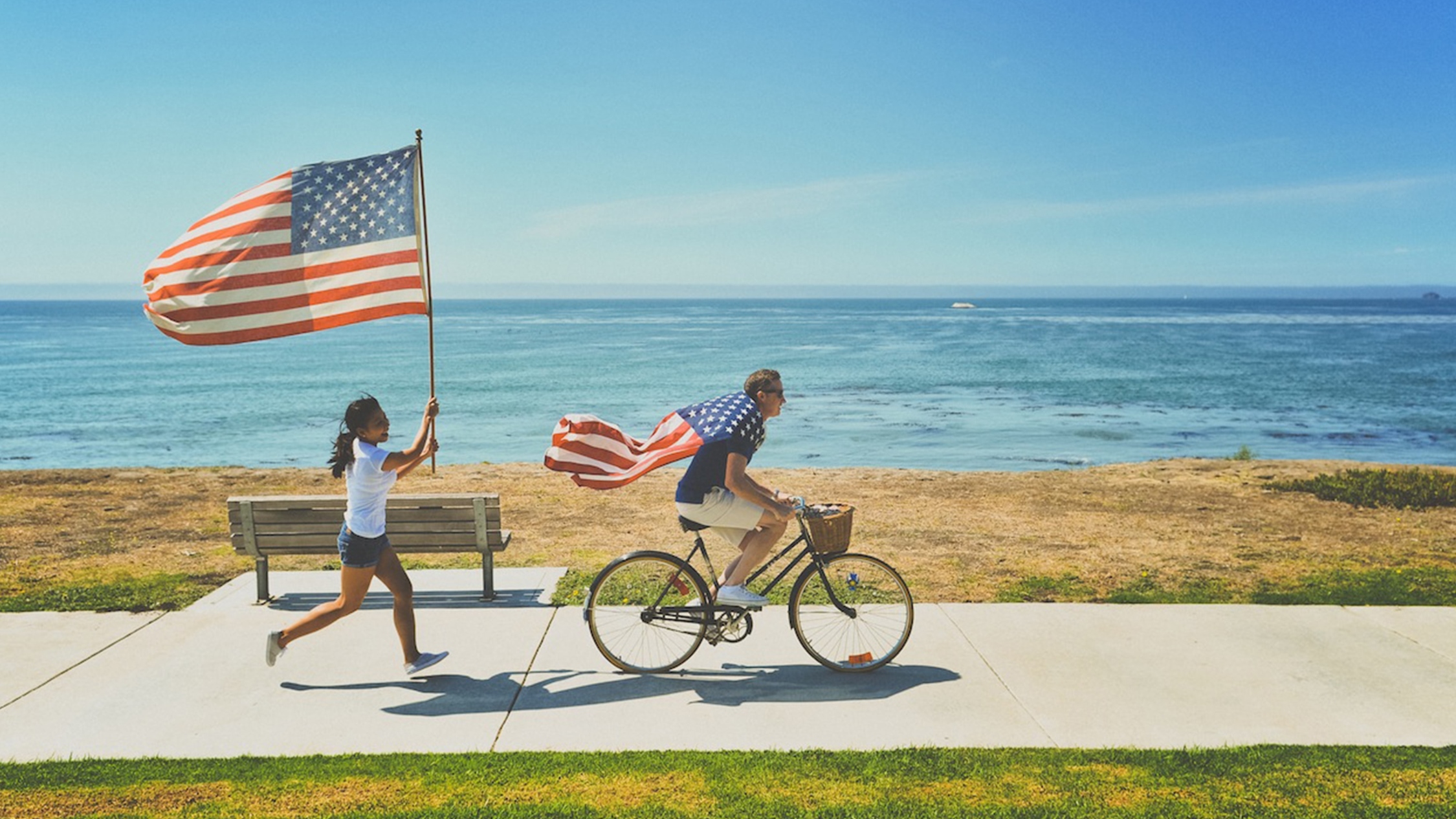 us-flag-on-bicycle