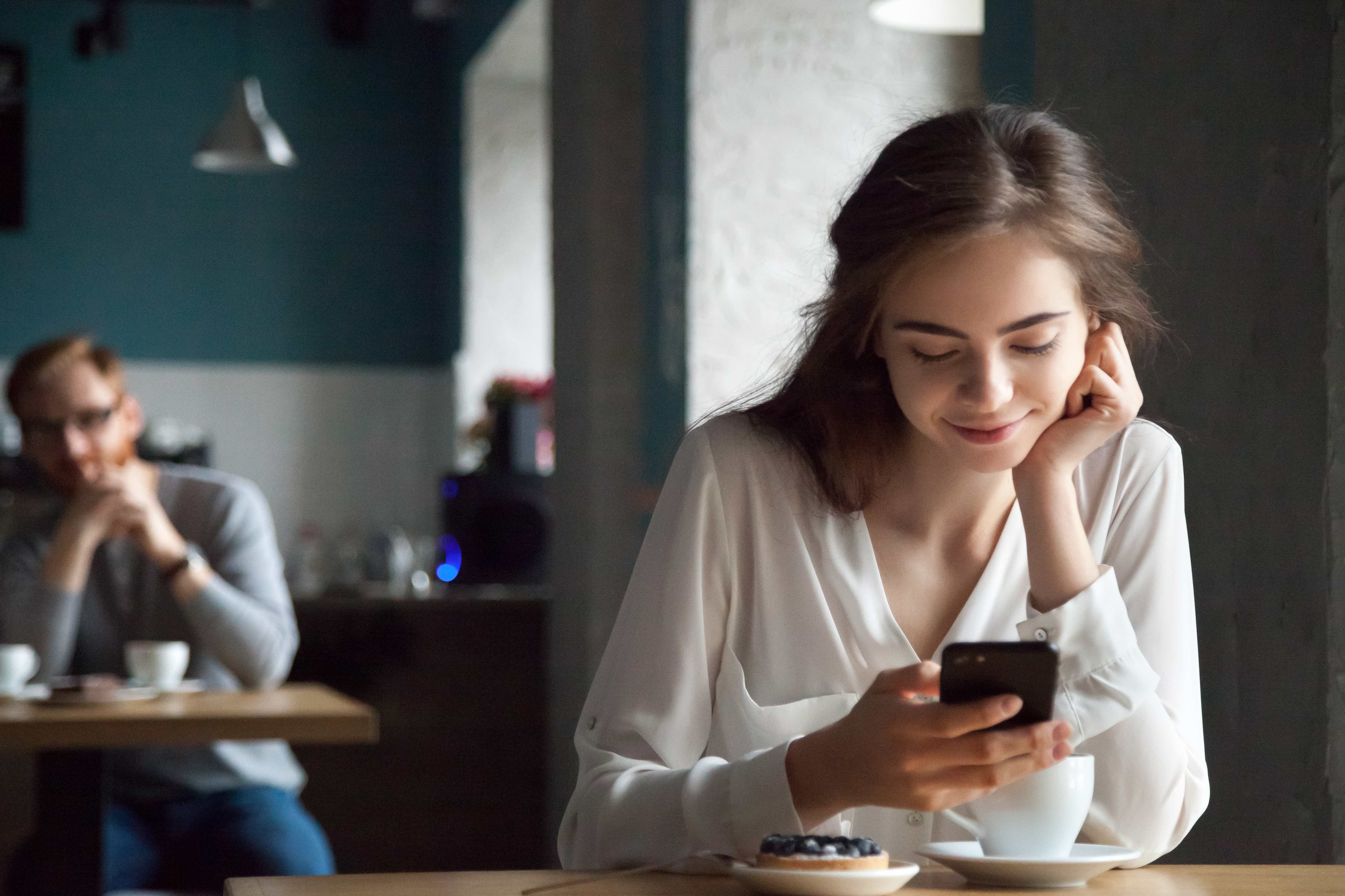 what-to-consider-when-choosing-international-money-transfer-app